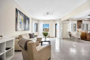 Fabulous central apartment close to the sea!